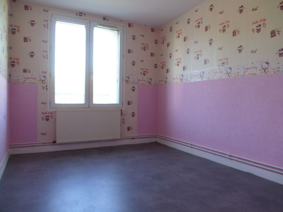 Apartment in Vouziers, Ardennes - photo 5