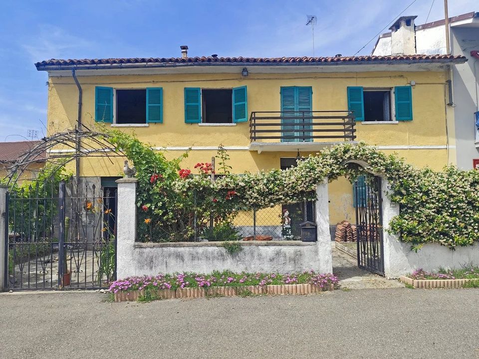 Villa i Santo Stefano Roero, Cuneo - bilde 1