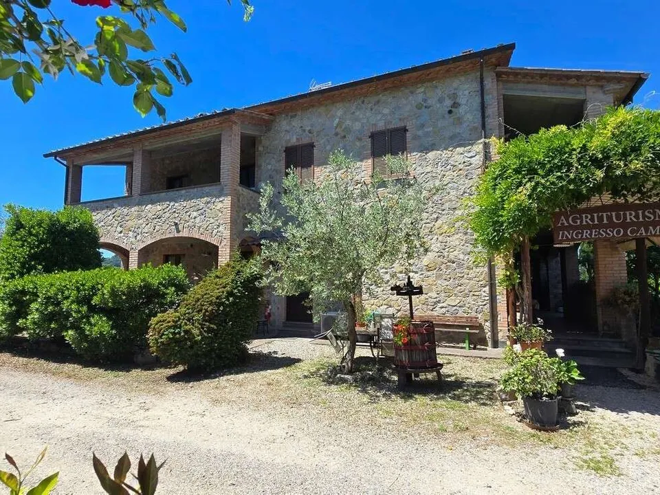 Villa i Baschi, Terni - foto 1