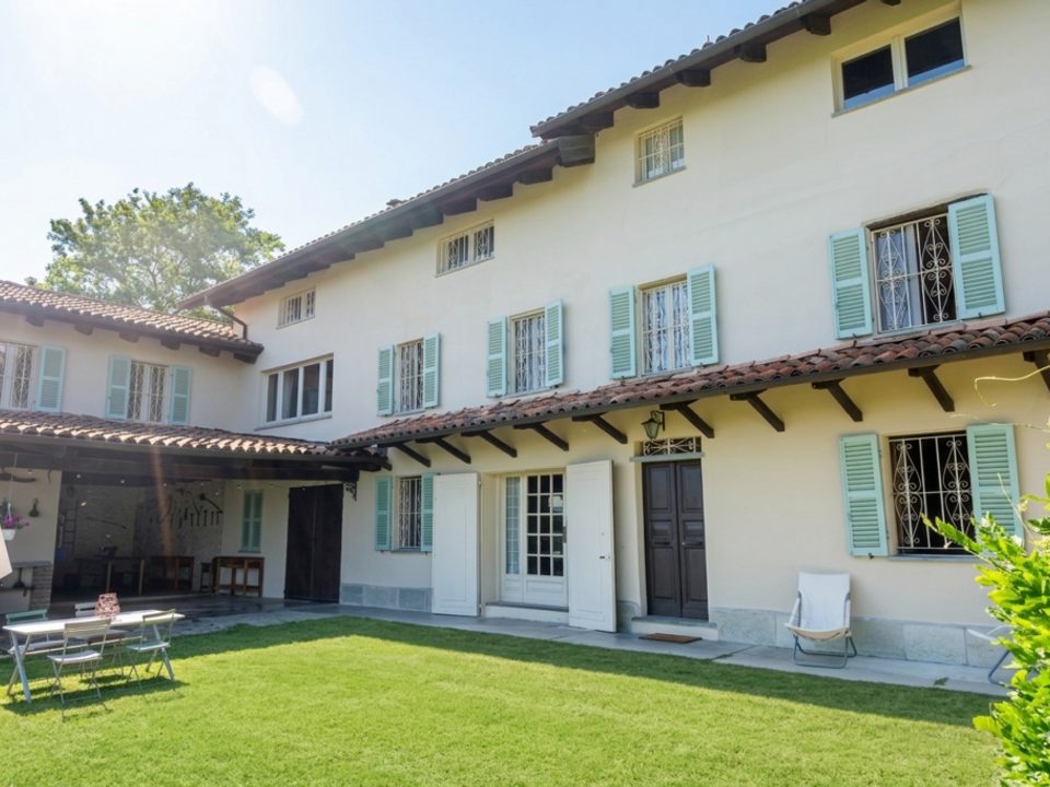 Farm hus i Nizza Monferrato, Asti - foto 1