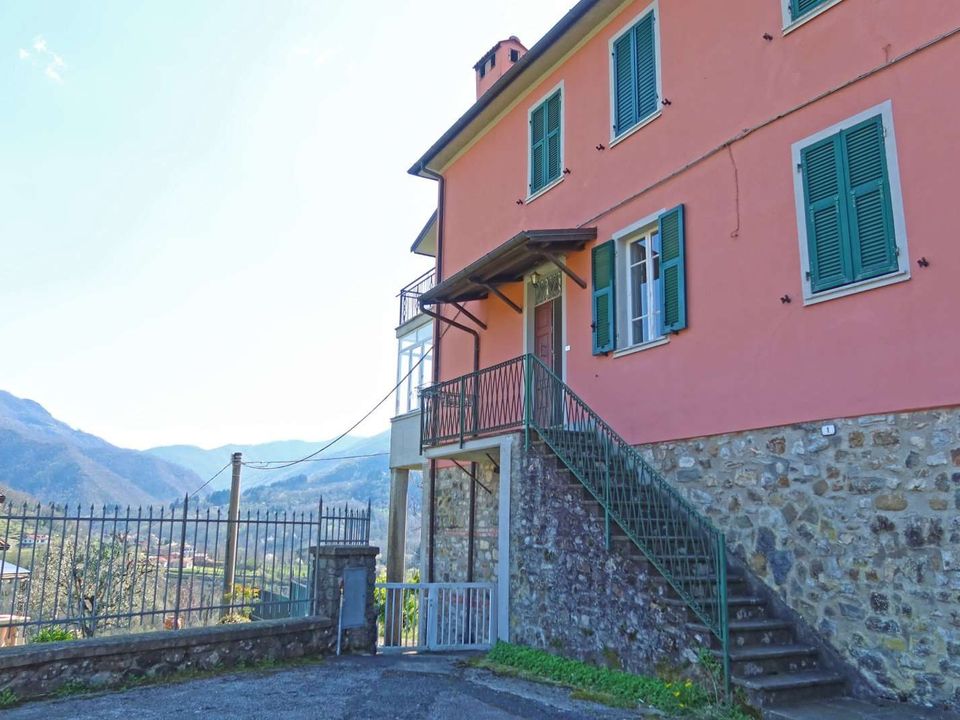 Villa i Bagnone, Massa and Carrara - foto 1
