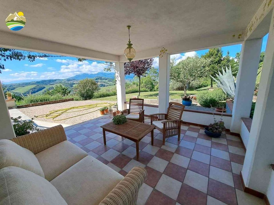 Villa a Castiglione Messer Raimondo, Teramo - foto 3
