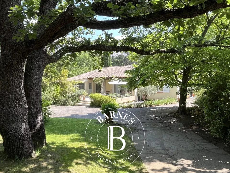 Villa i Aix-en-Provence, Bouches-du-Rhone - foto 1