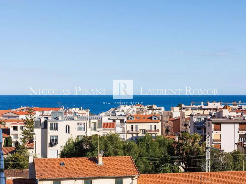 Lejlighed i Beaulieu-sur-Mer, Alpes-Maritimes - foto 1