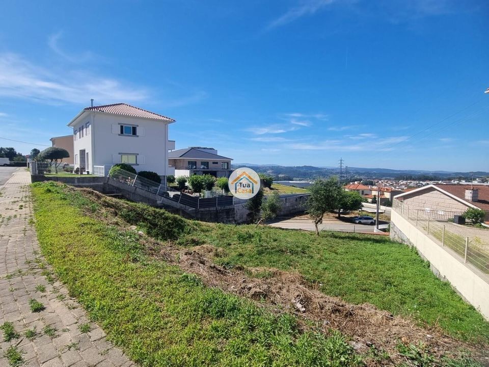 Terra a Felgueiras, Porto - foto 1