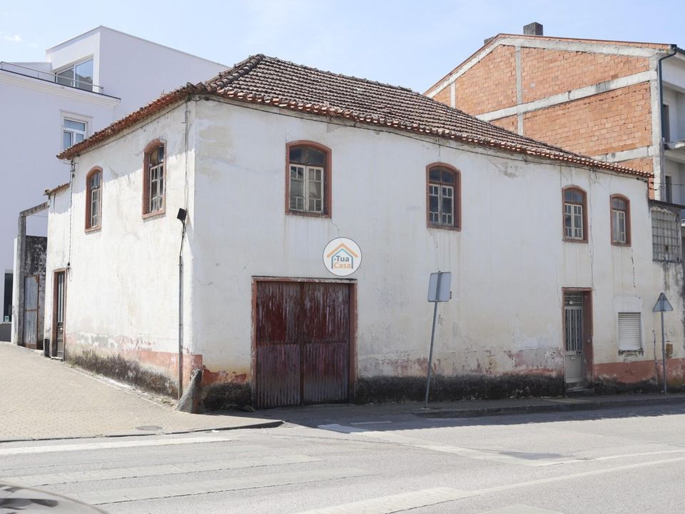 Stadthaus in Lousa, Coimbra - Foto 1