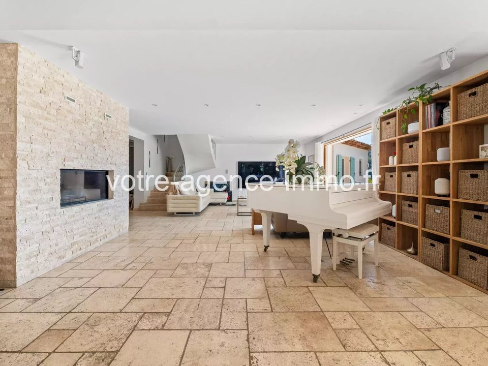 Villa a Levens, Alpes-Maritimes - foto 1