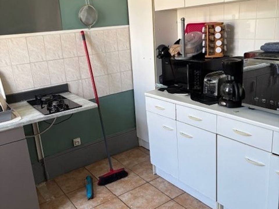 Villa in Villeneuve-la-Guyard, Yonne - foto 2