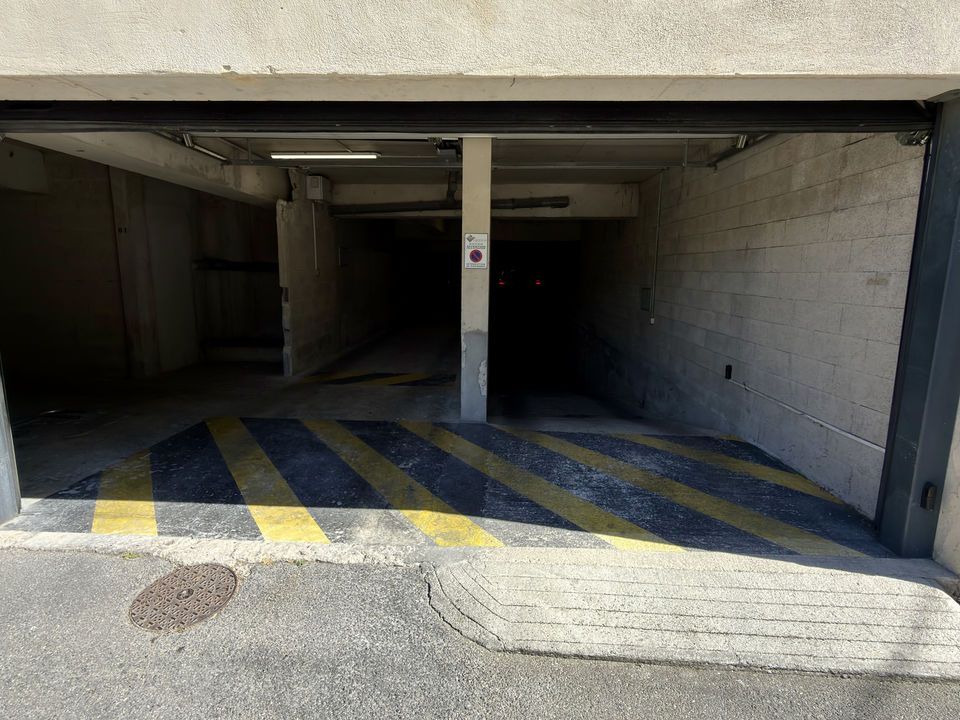 Parkeringsplads i Marseille, Bouches-du-Rhone - foto 2