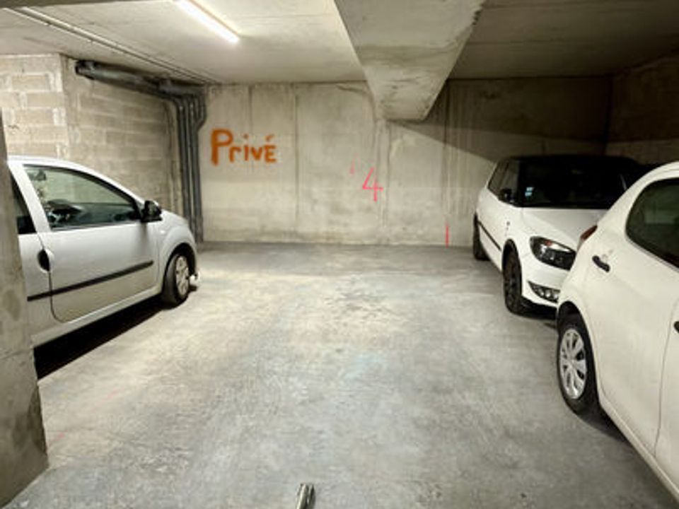 Parkeringsplads i Marseille, Bouches-du-Rhone - foto 3