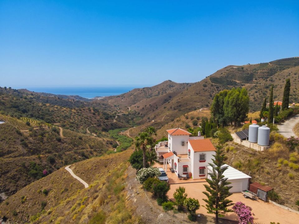Villa i Sayalonga, Malaga - foto 2