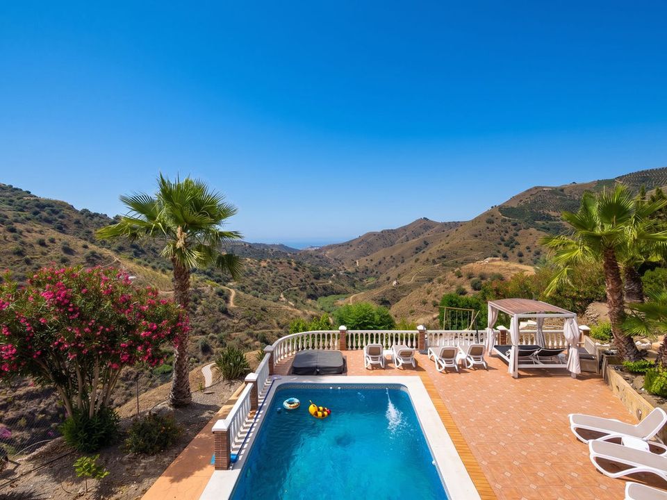 Villa i Sayalonga, Malaga - foto 3