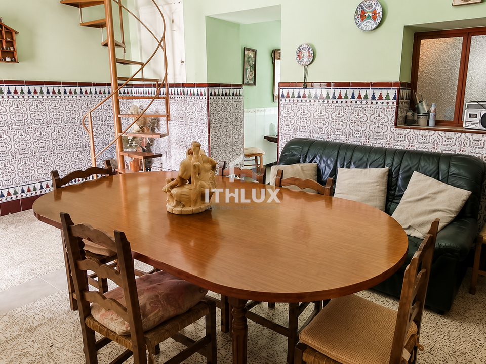Casa de cidade em Badajoz, Badajoz - foto 1