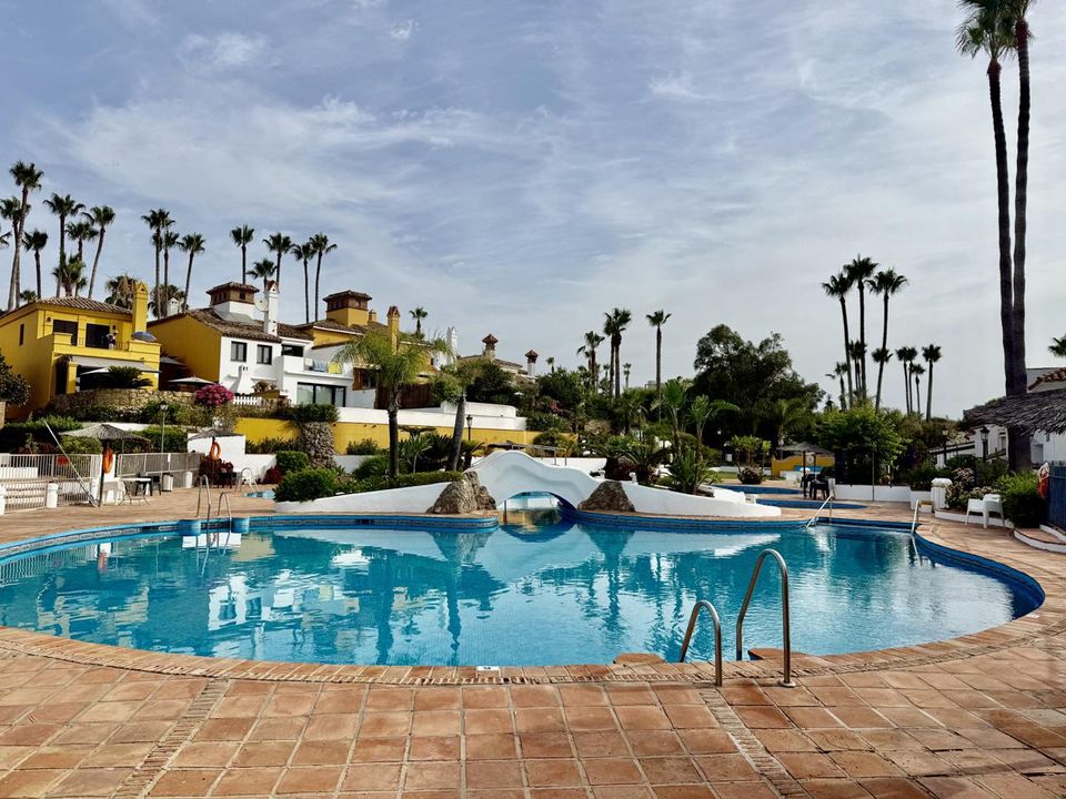 Villa en San Roque, Cadiz - foto 2