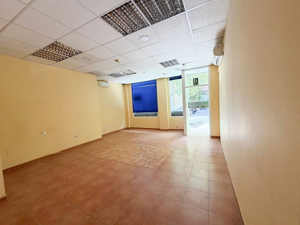 Commercieel vastgoed in Jaen, Jaen - foto 1