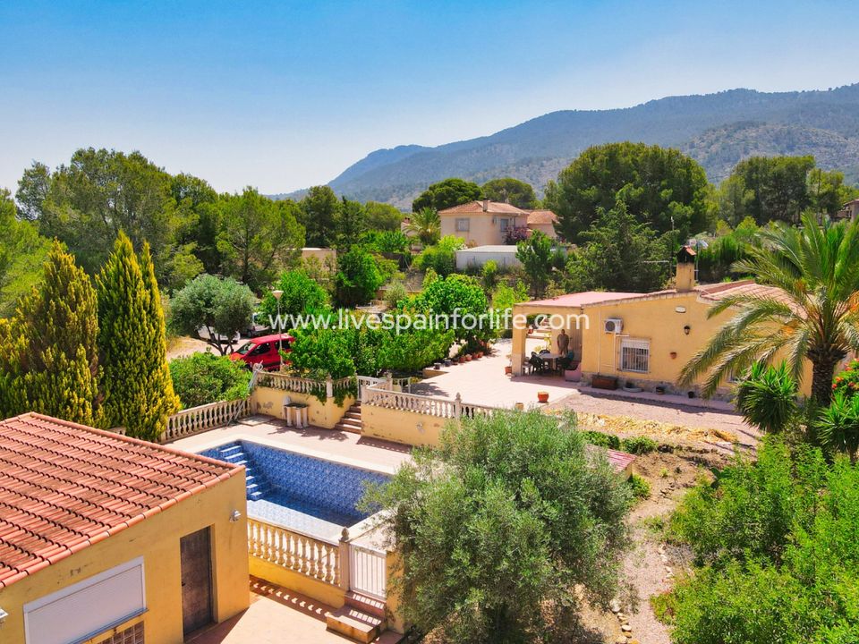 Landejendom i Hondon De Las Nieves, Alicante - foto 2