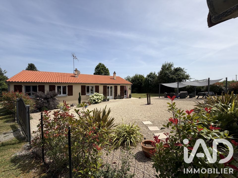 Masia a St.-Paul-en-Gâtine, Deux-Sevres - foto 1