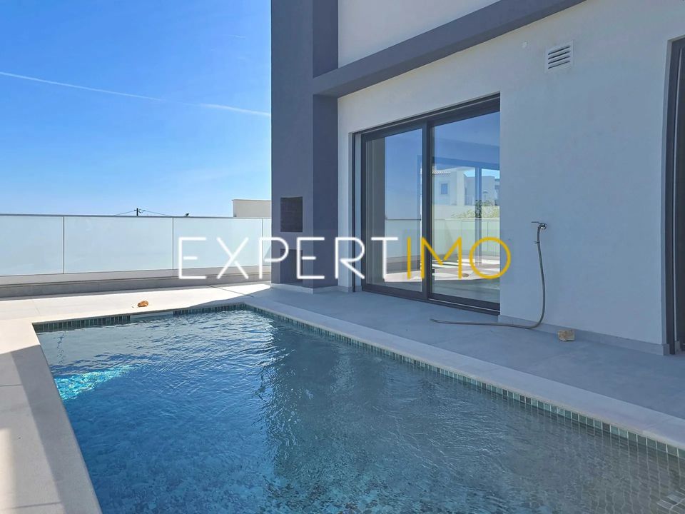Villa i Mexilhoeira Grande, Faro - foto 2