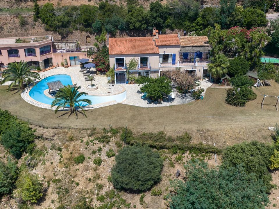 Villa i Theoule-sur-Mer, Alpes-Maritimes - foto 4