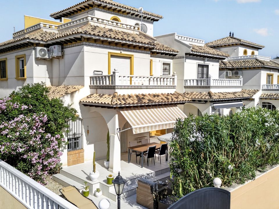Villa i Cabo Roig, Alicante - bilde 1