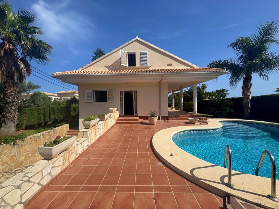 Villa i Denia, Alicante - foto 1