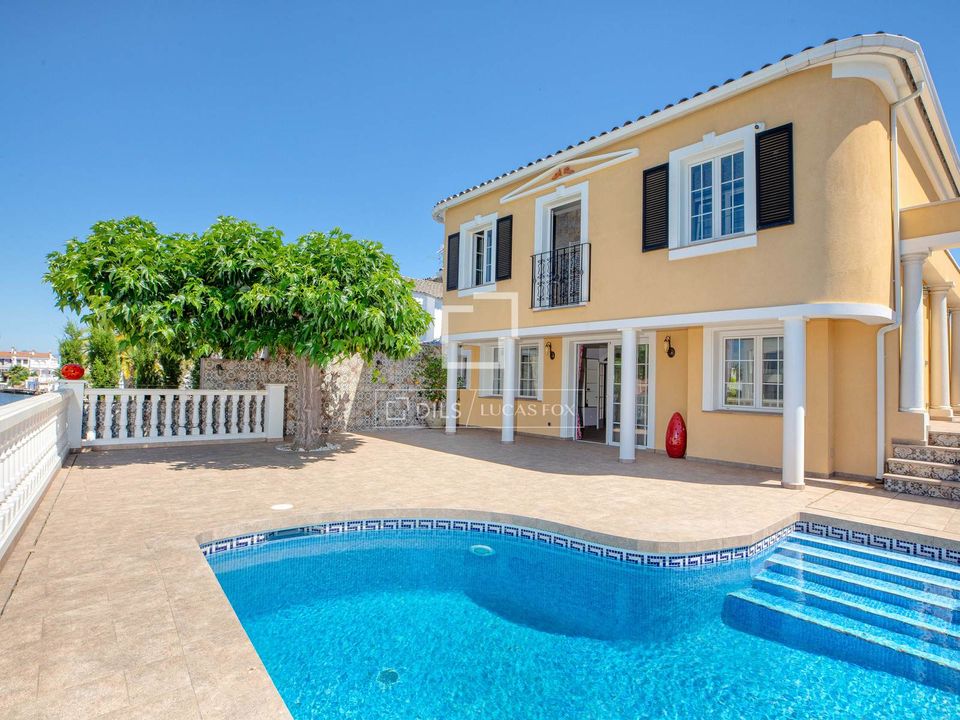 Villa i Empuriabrava, Gerona - foto 2