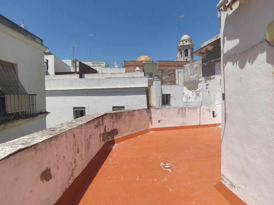 Casa adosada en Cadiz, Cadiz - foto 3