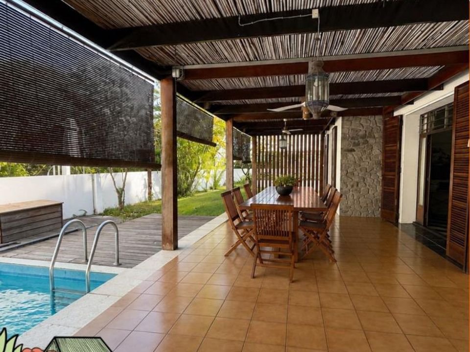 Villa i Saint-Gilles-les-Bains, La Reunion - foto 1