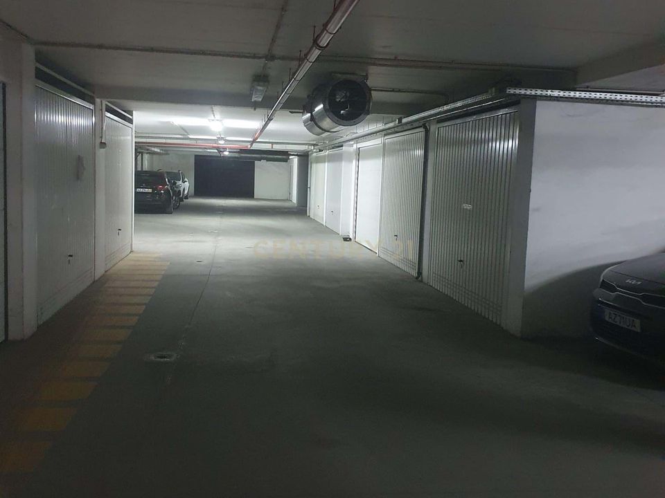 Garage i Viseu, Viseu - foto 1