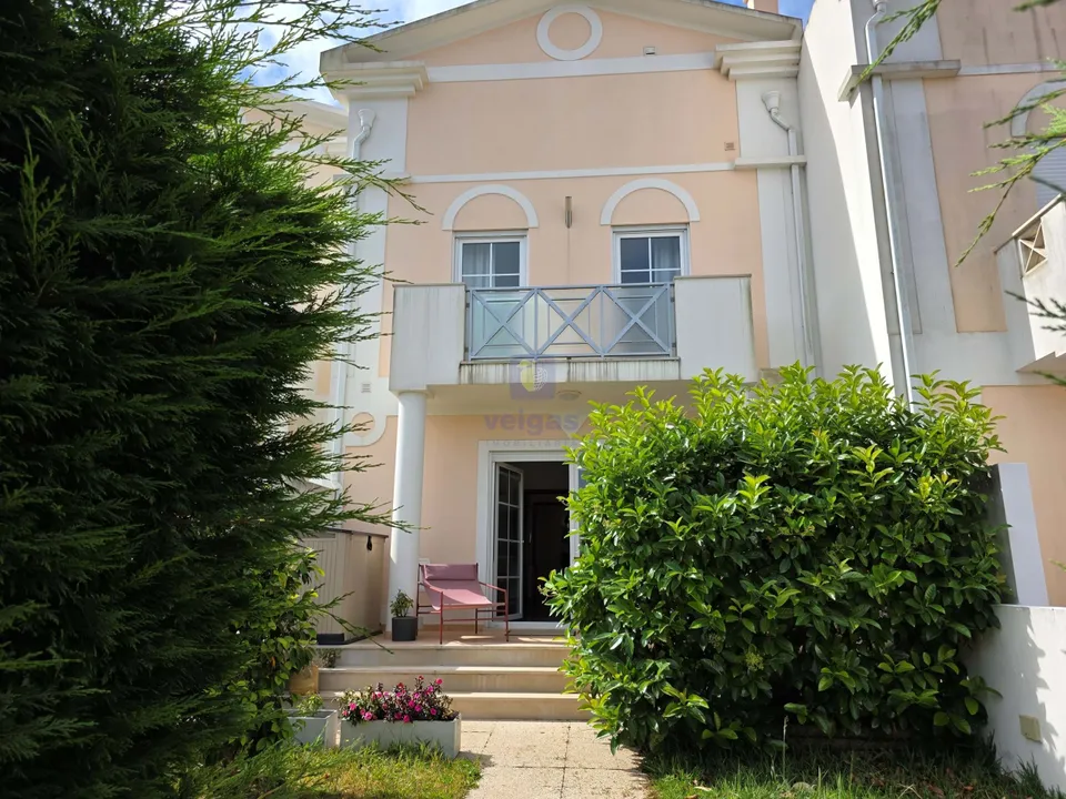 Villa i Caldas da Rainha, Leiria - foto 1