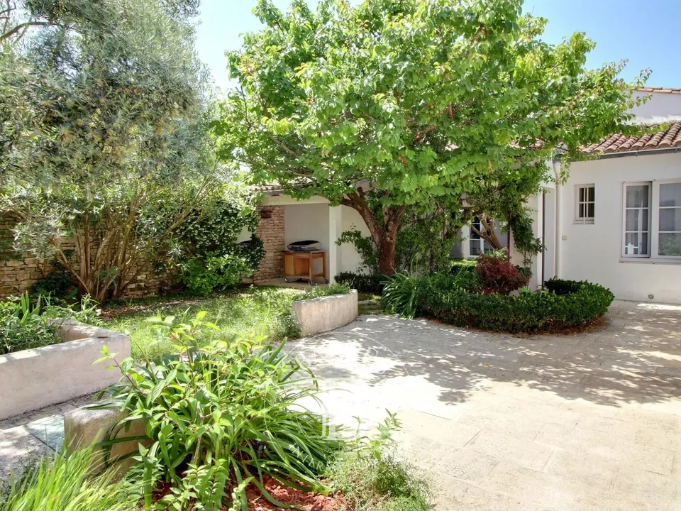 Villa in La Couarde-sur-Mer, Charente-Maritime - foto 3