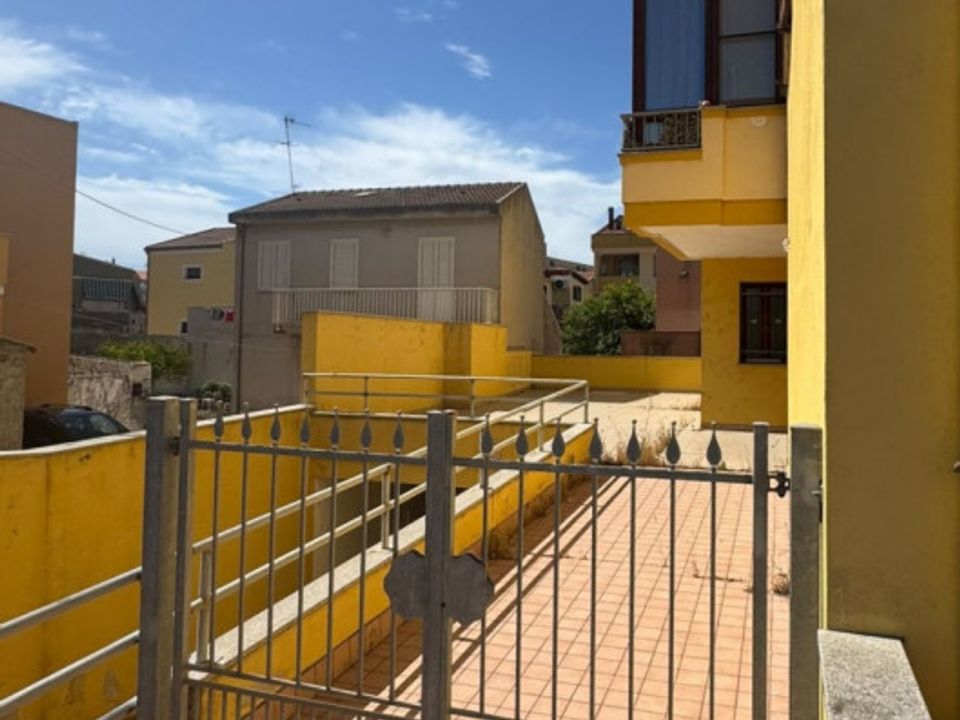 Erhvervsejendom i Sassari, Sassari - foto 2