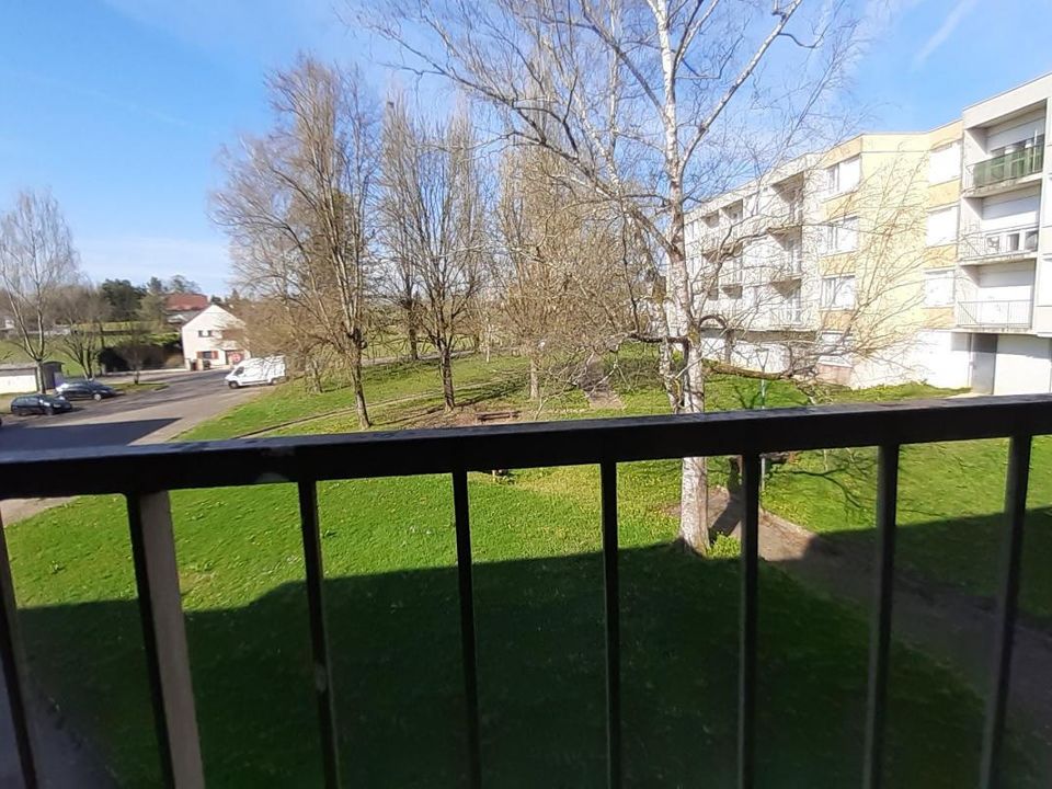 Lejlighed i Saint-Loup-sur-Semouse, Haute-Saone - foto 1