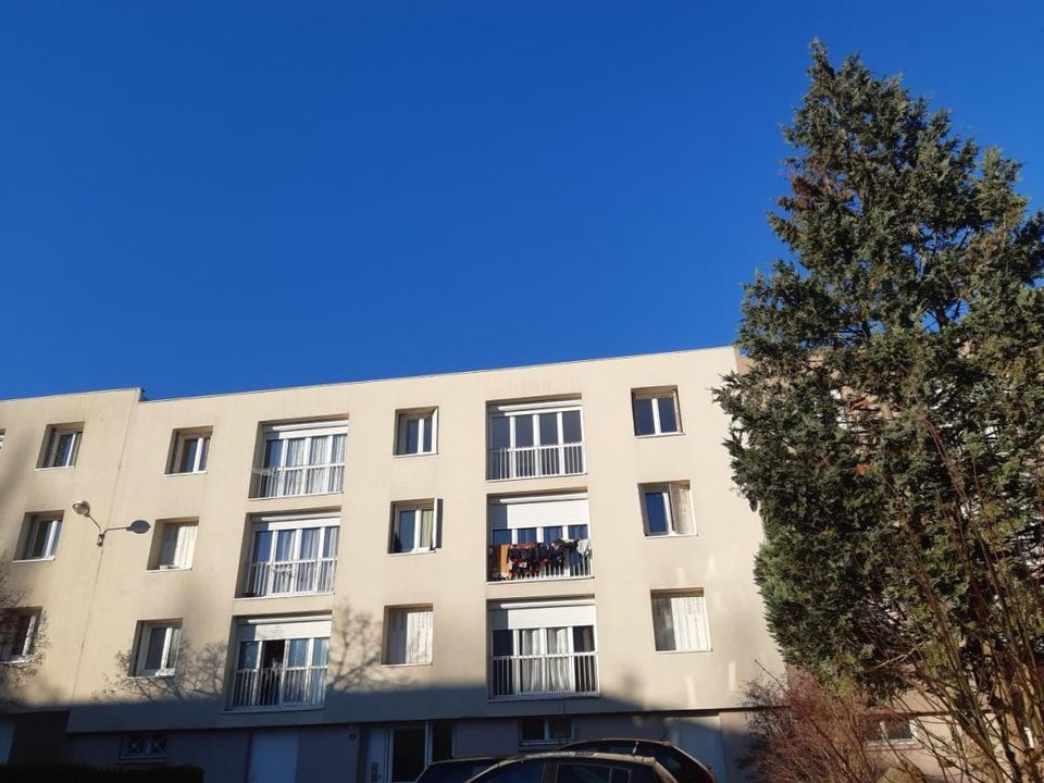 Lejlighed i Saint-Loup-sur-Semouse, Haute-Saone - foto 1