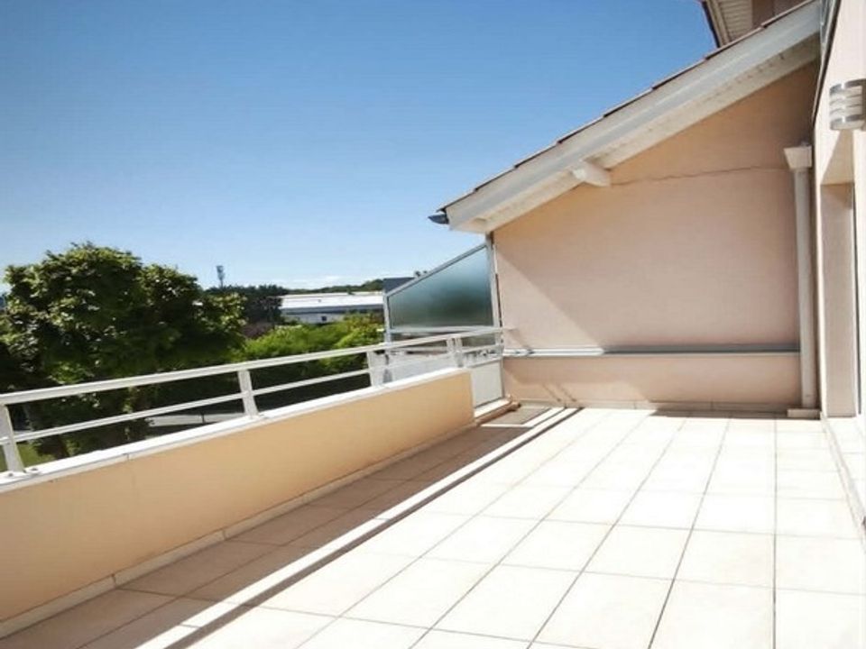 Apartamento en Rives, Isere - foto 2