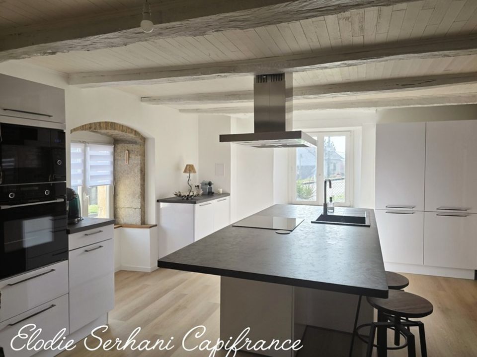 Villa i Montbeliard, Doubs - bilde 1