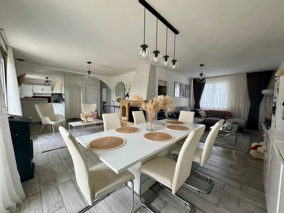 Villa i Ecouflant, Maine-et-Loire - foto 1