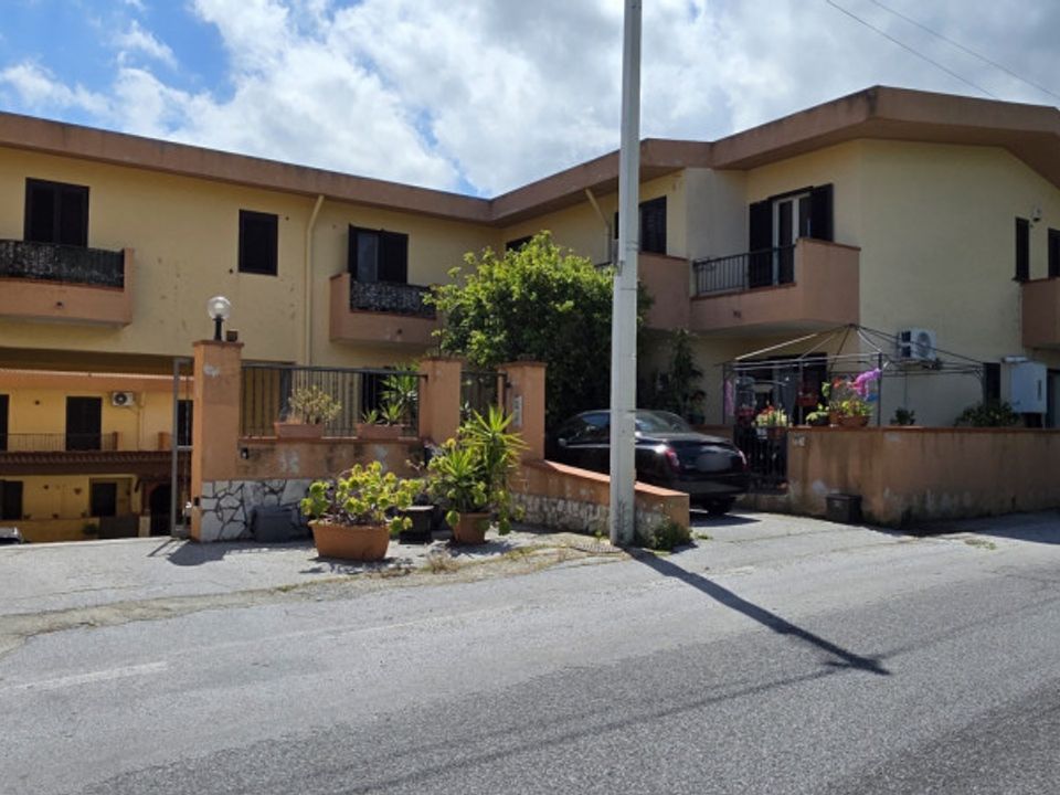 Villa a Pace del Mela, Messina - foto 1