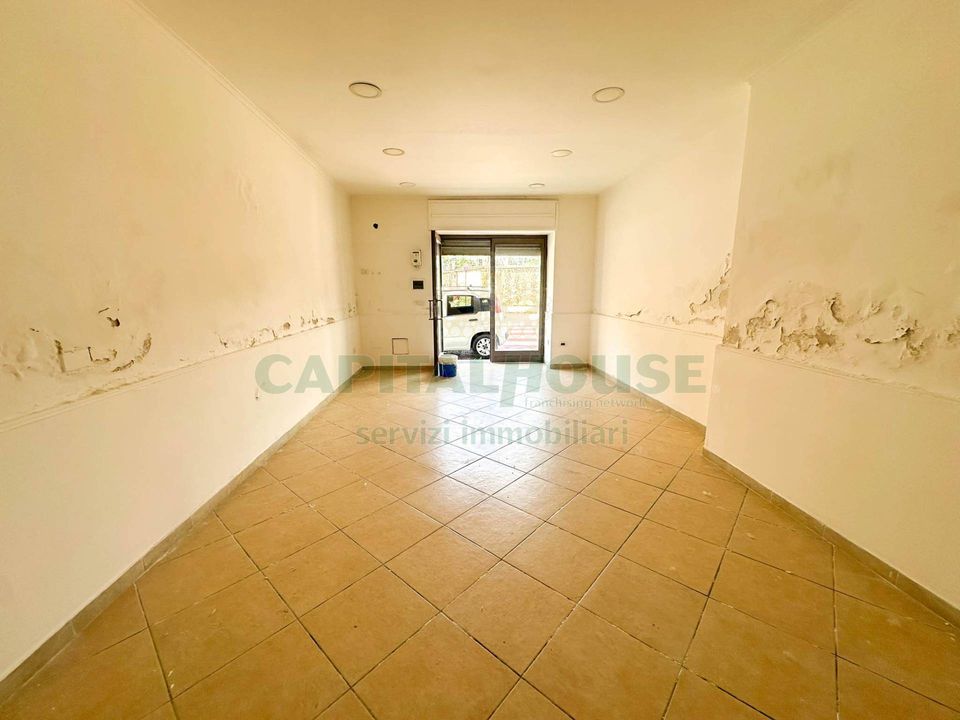 Erhvervsejendom i Capua, Caserta - foto 4