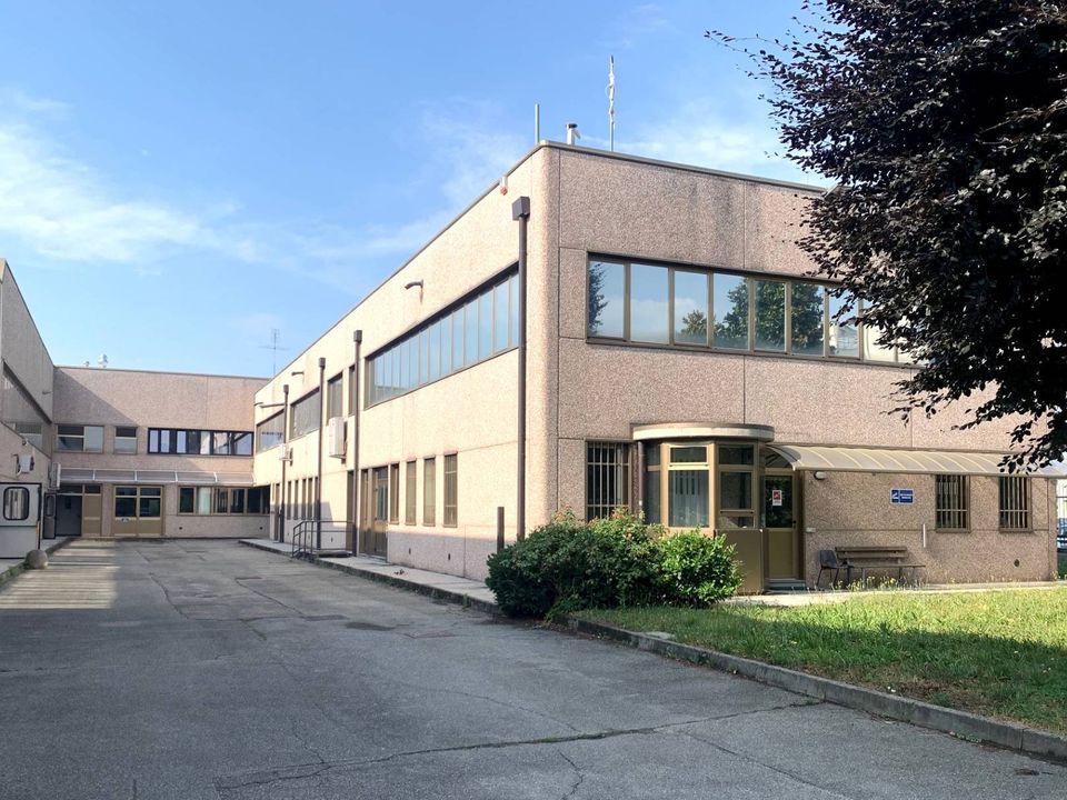 Erhvervsejendom i Trofarello, Turin - foto 2