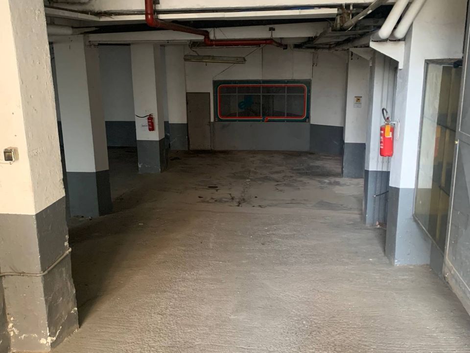 Parkeringsplads i Torino, Turin - foto 4