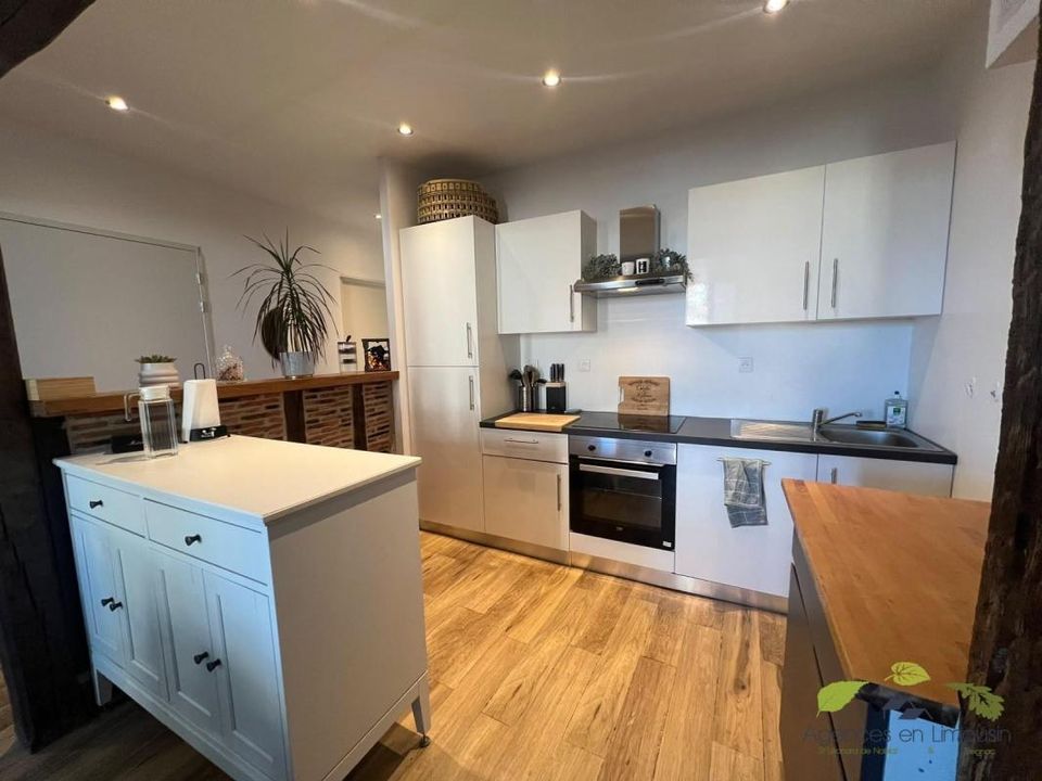 Apartament a Saint-Leonard-de-Noblat, Haute-Vienne - foto 3