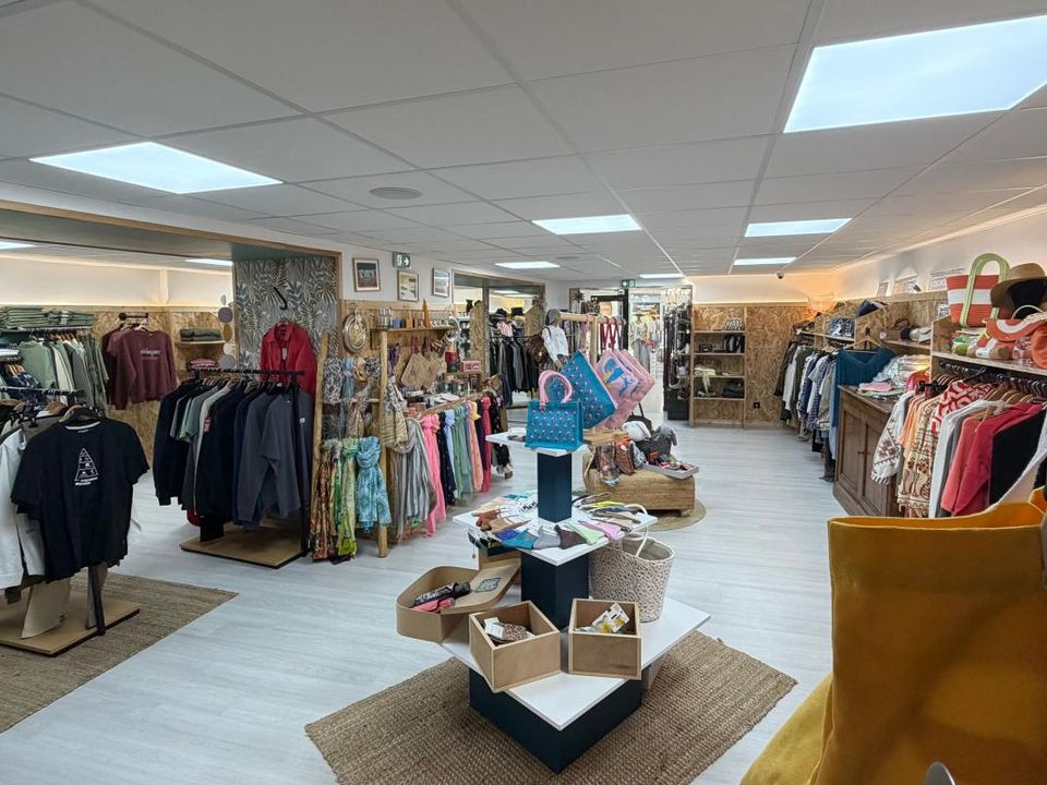 Commercieel vastgoed in Thônes, Haute-Savoie - foto 3
