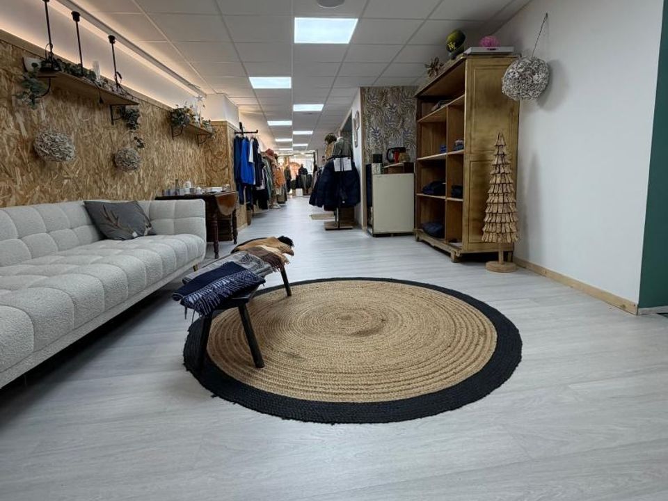 Commercieel vastgoed in Thônes, Haute-Savoie - foto 4