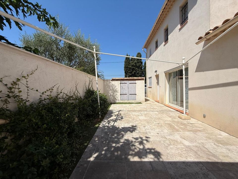 Villa en La Ciotat, Bouches-du-Rhone - foto 1