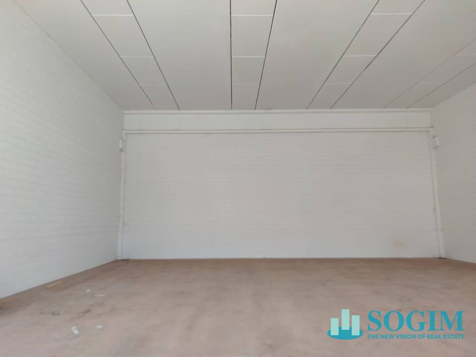 Commercial property in Rivolta d'Adda, Cremona - photo 2
