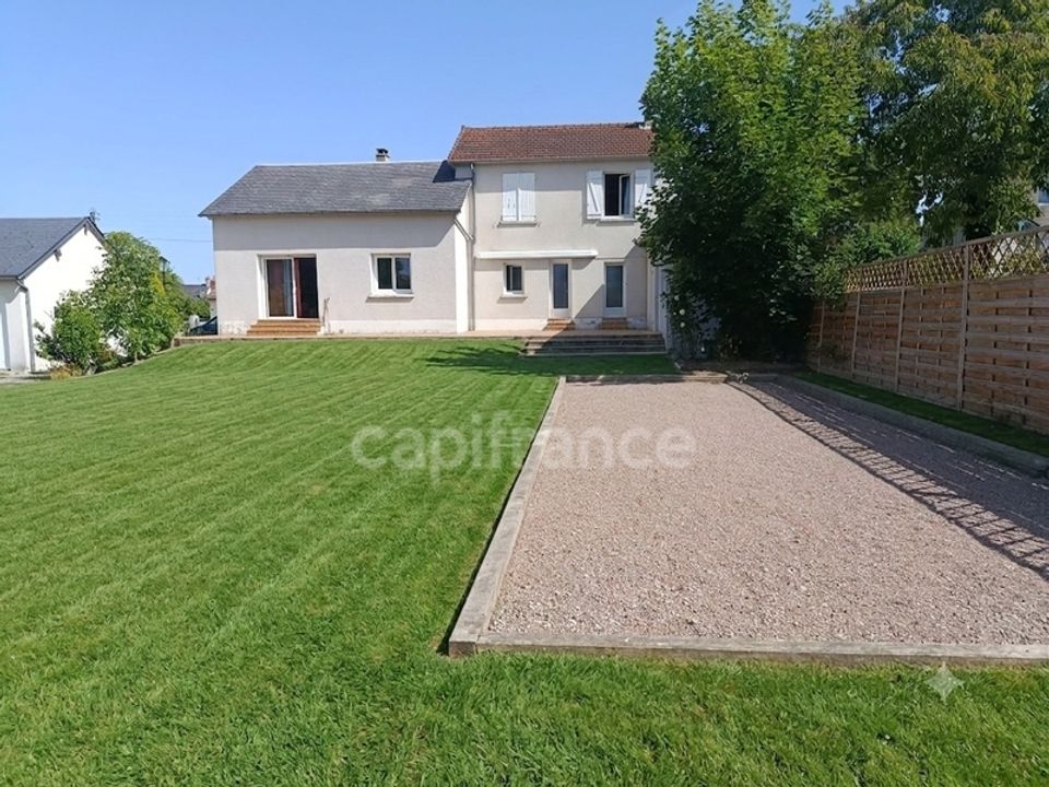 Villa - Guérigny, Nievre - photo 1