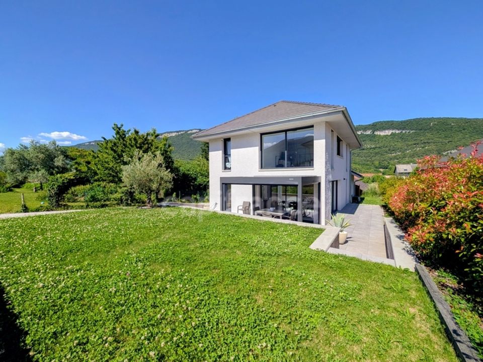 Villa i Brison-Saint-Innocent, Savoie - bilde 1