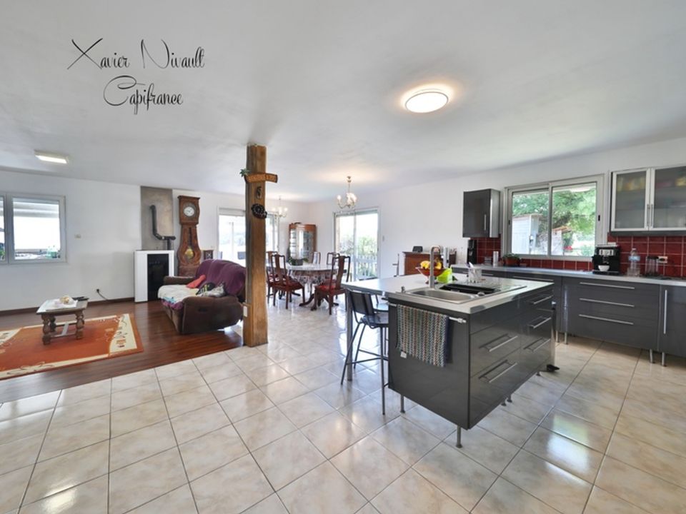 Villa en Saint-Amour, Jura - foto 3