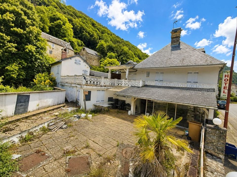 Villa i Sarrancolin, Hautes-Pyrenees - bilde 1